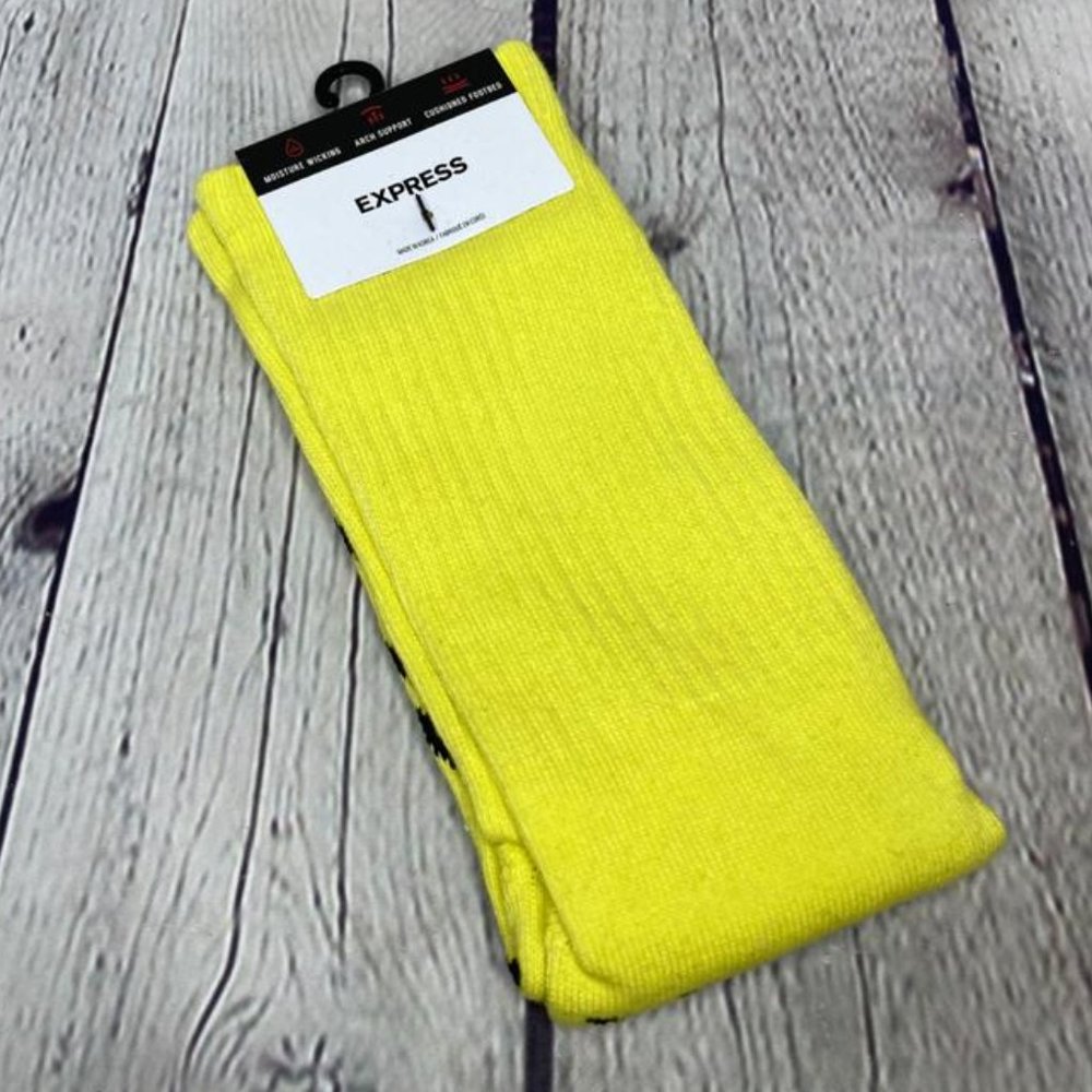 Express Men's Socks Fits 8-13
